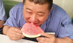 静静吃瓜图片大全,揭秘娱乐圈幕后故事